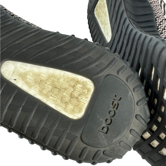 ADIDAS YEEZY Boost 350 V2 Multicolor Cloth Sneakers Marked 10 US Authenticated - Picture 13 of 13